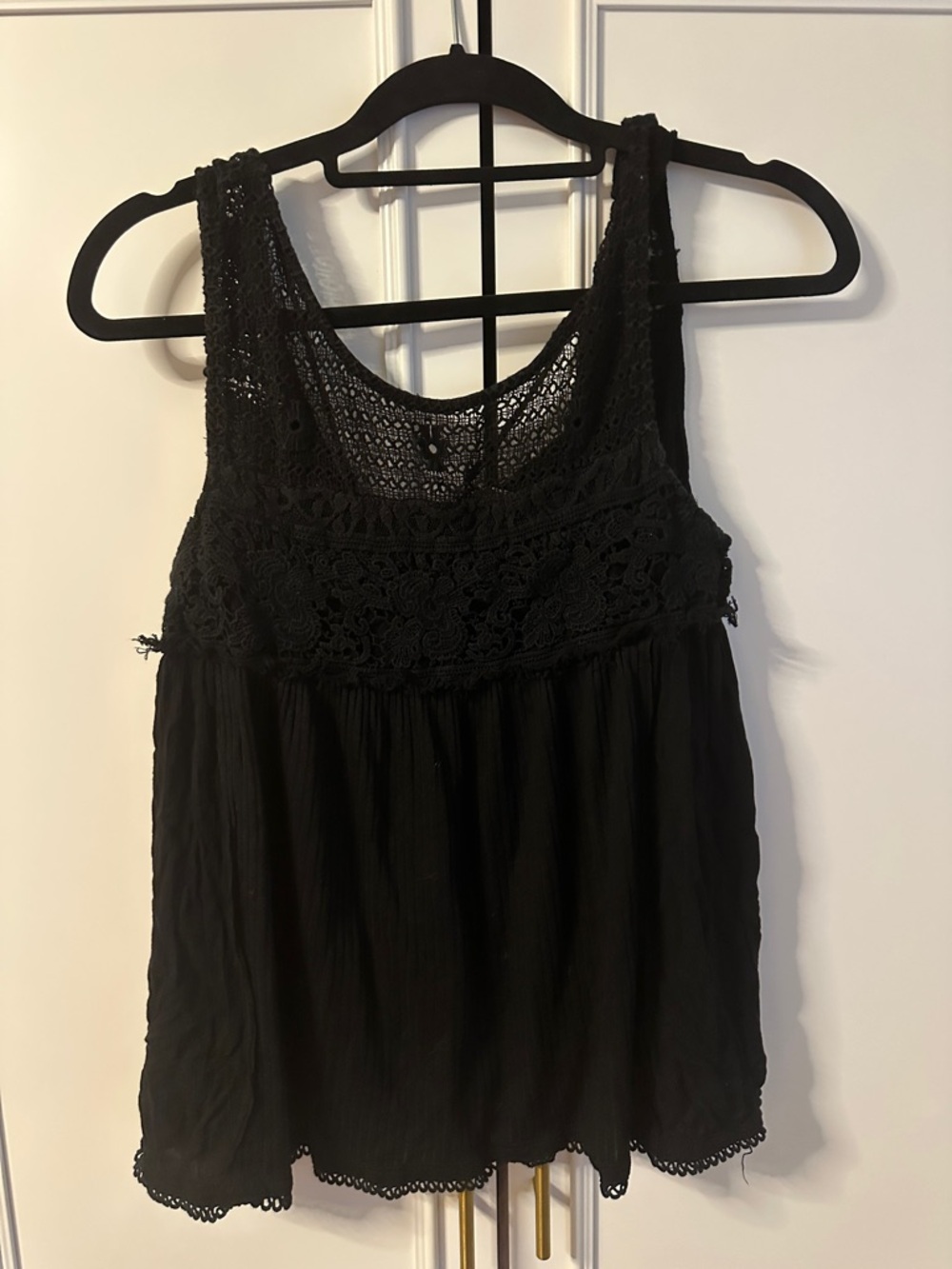 Knox Rose Black Crochet Yoke Tank Top